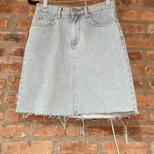 PERFECT DENIM SKIRT